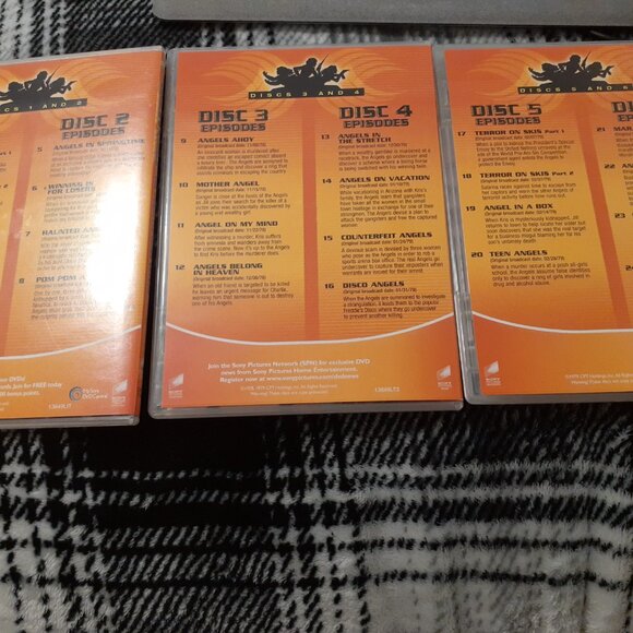 CHARLIE'S ANGELS COMPLETE 3 SEASON KATE JACKSON, JACLYN SMITH, CHERYL LADD DVD - Picture 11 of 16